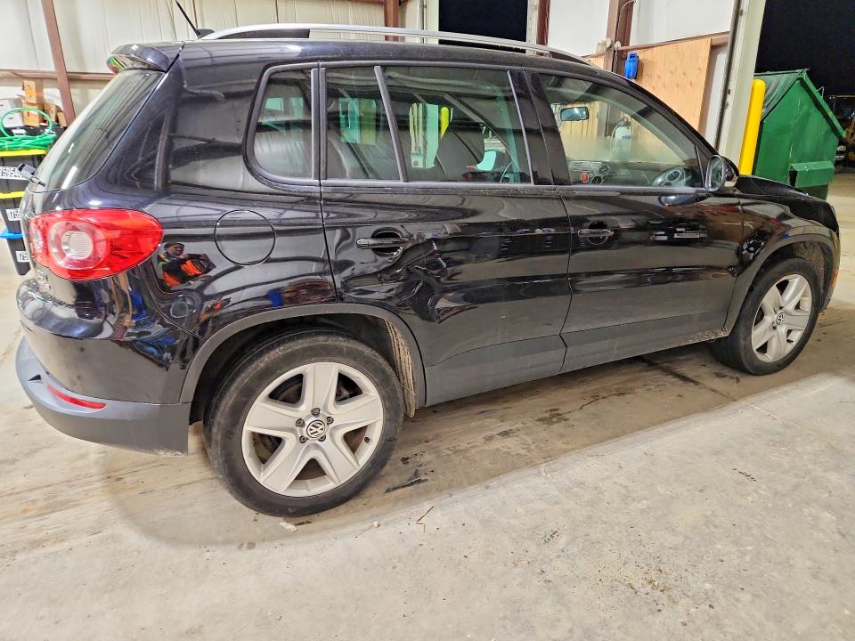 Продажа на аукционе авто 2010 Volkswagen Tiguan Se, vin: WVGBV7AX2AW521231, номер лота: 76577055