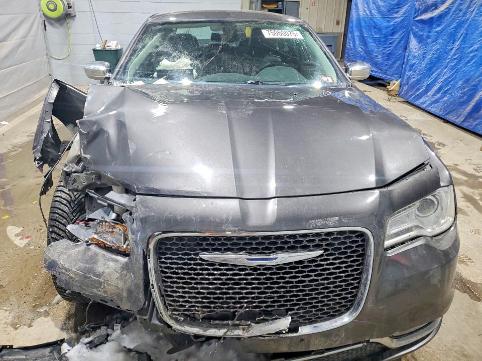 Продажа на аукционе авто 2017 Chrysler 300c, vin: 2C3CCAKG5HH566770, номер лота: 75060075