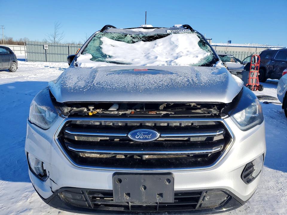 2019 Ford Escape მანქანა იყიდება აუქციონზე, vin: 1FMCU9J90KUB71308, აუქციონის ნომერი: 75357775