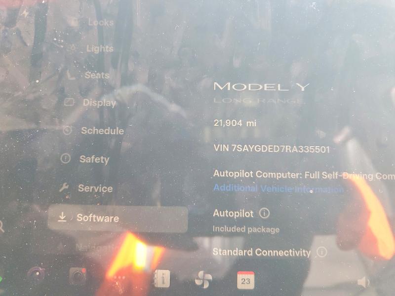 2024 Tesla Model Y მანქანა იყიდება აუქციონზე, vin: 7SAYGDED7RA335501, აუქციონის ნომერი: 77876985