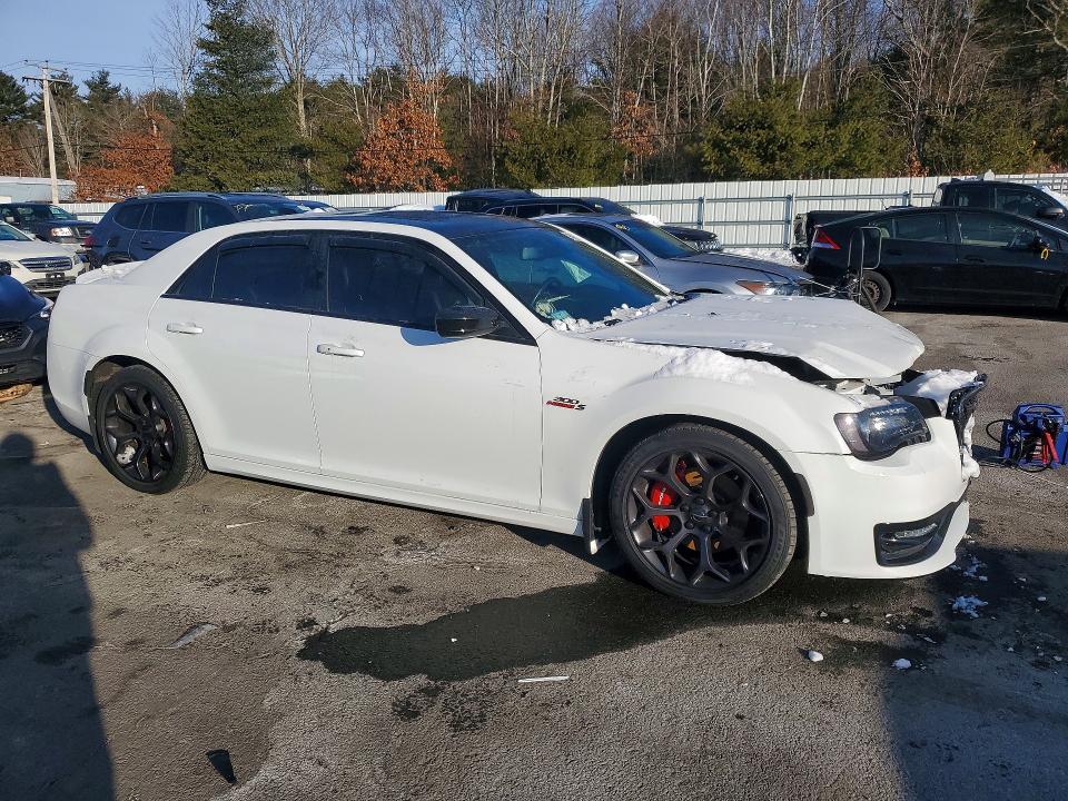 Продажа на аукционе авто 2020 Chrysler 300, vin: 2C3CCABT3LH122938, номер лота: 94787195