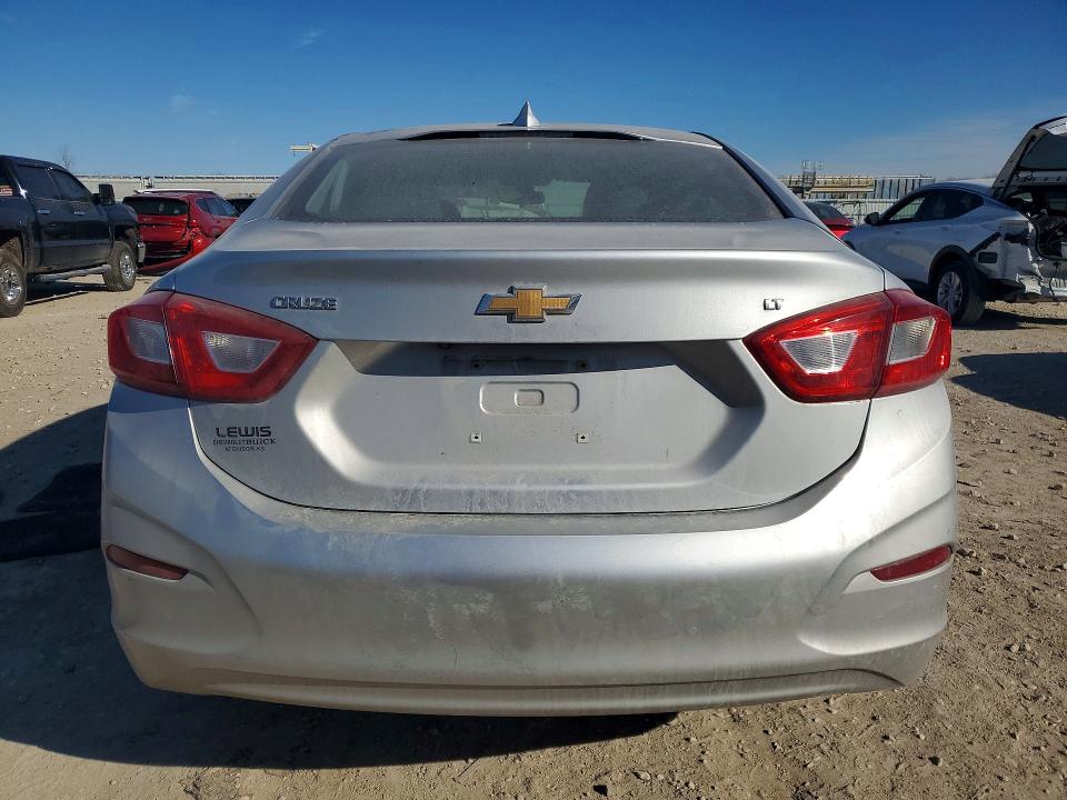 Aukcja sprzedaży 2018 Chevrolet Cruze, vin: 1G1BE5SMXJ7207035, numer aukcji: 76944065