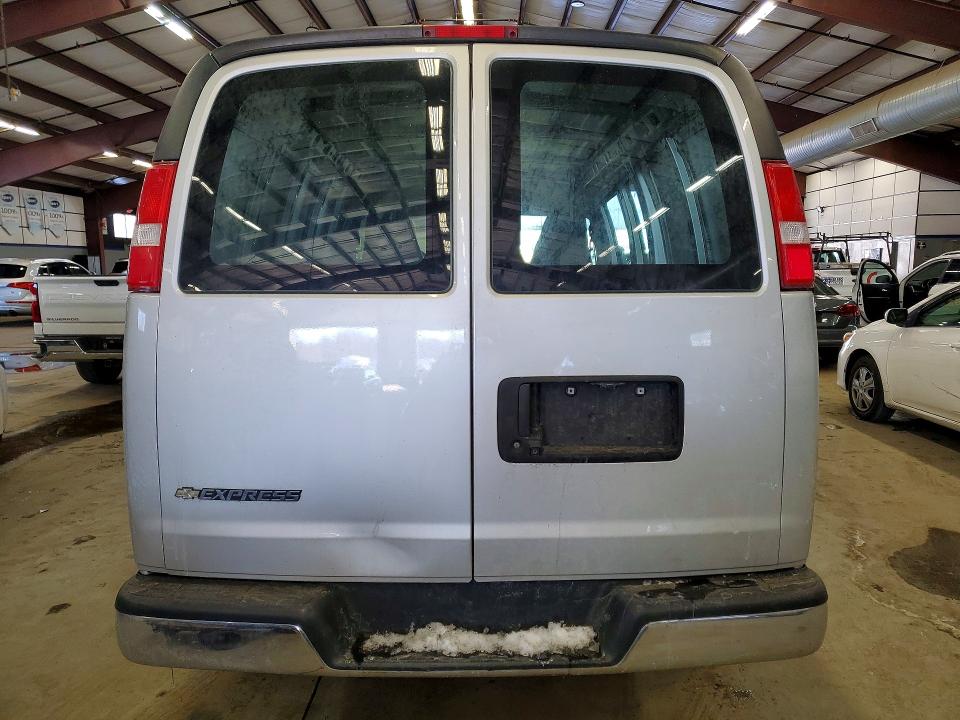76330835 :رقم المزاد ، 1GCWGAFG8K1279937 vin ، 2019 Chevrolet Express G2 مزاد بيع