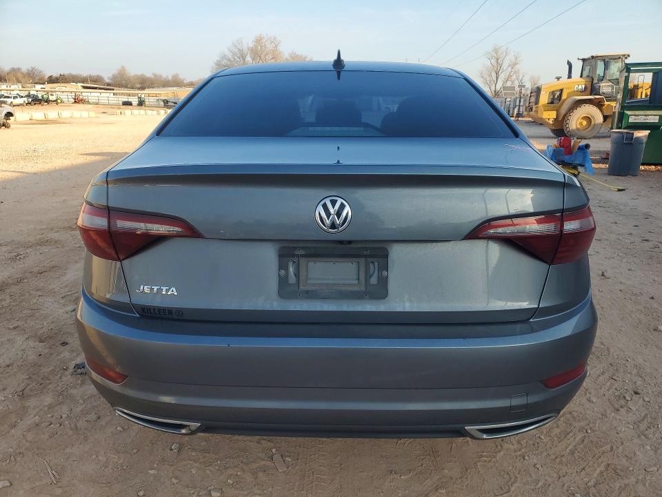 77133765 :رقم المزاد ، 3VWC57BU1MM081792 vin ، 2021 Volkswagen Jetta مزاد بيع
