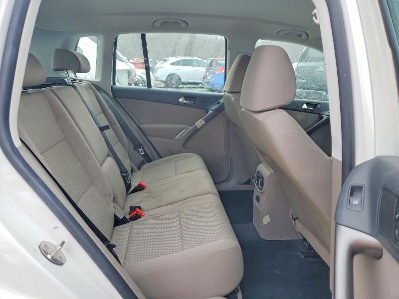 2009 Volkswagen Tiguan მანქანა იყიდება აუქციონზე, vin: WVGCV75N79W517653, აუქციონის ნომერი: 78089835