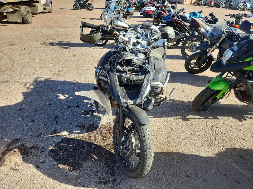 76833795 :رقم المزاد ، WB1048009CZX67118 vin ، 2012 Bmw R1200 مزاد بيع