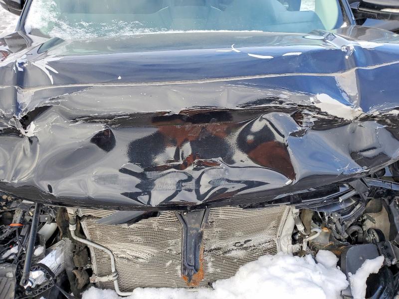 77135895 :رقم المزاد ، 2FMPK4AP8JBC17108 vin ، 2018 Ford Edge مزاد بيع