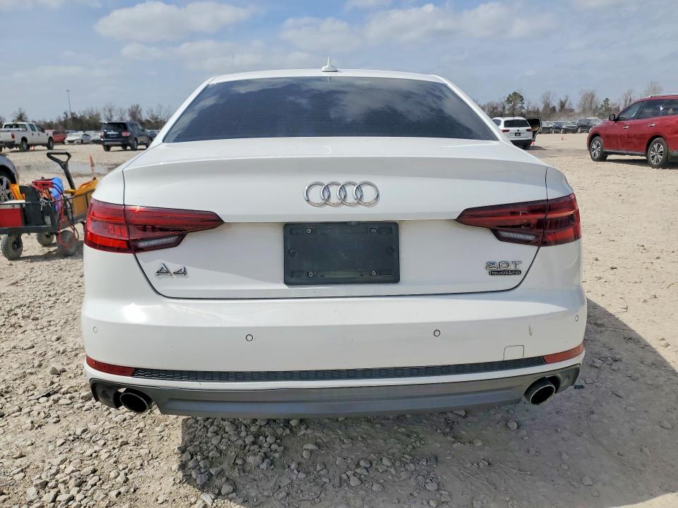 Продаж на аукціоні авто 2018 Audi A4, vin: WAUENAF42JN003717, номер лоту: 79087975