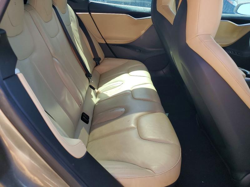 2015 Tesla Model S მანქანა იყიდება აუქციონზე, vin: 5YJSA1S24FF089186, აუქციონის ნომერი: 77476065