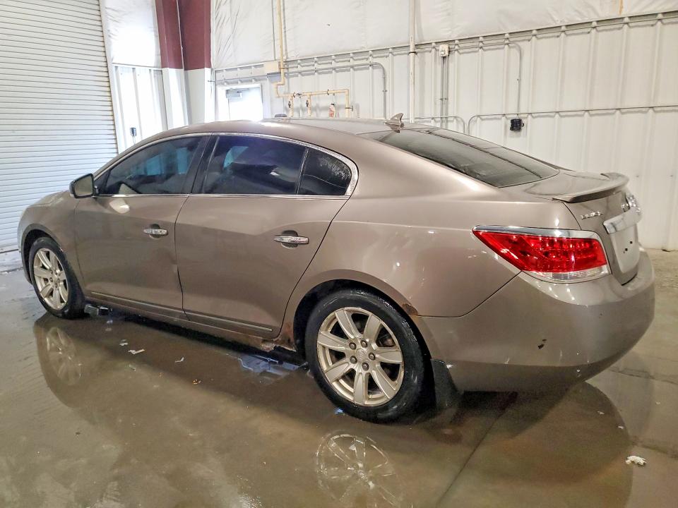 77404065 :رقم المزاد ، 1G4GC5GC0BF296071 vin ، 2011 Buick Lacrosse مزاد بيع