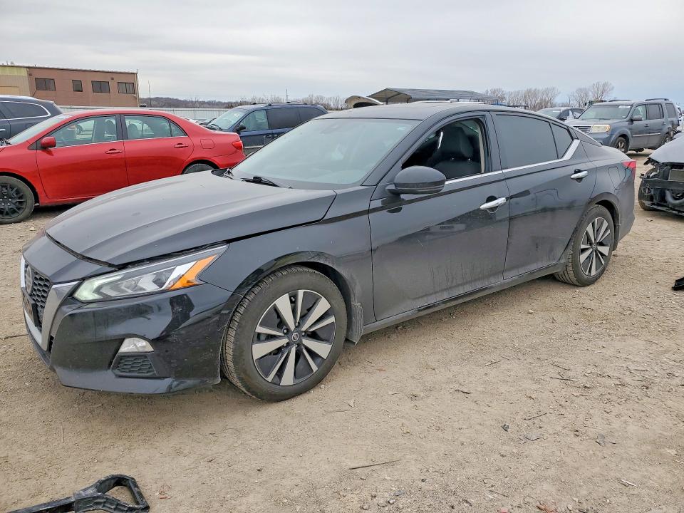 Продажа на аукционе авто 2022 Nissan Altima, vin: 1N4BL4DV6NN300901, номер лота: 77808415