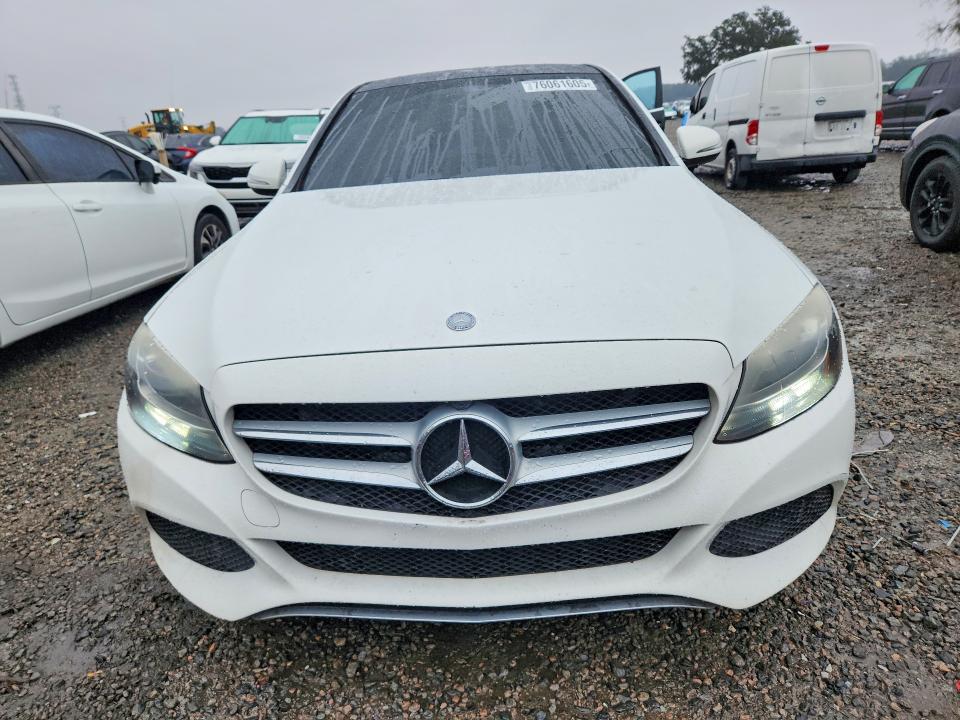 76061605 :رقم المزاد ، 55SWF4JB4GU098489 vin ، 2016 Mercedes-benz C مزاد بيع