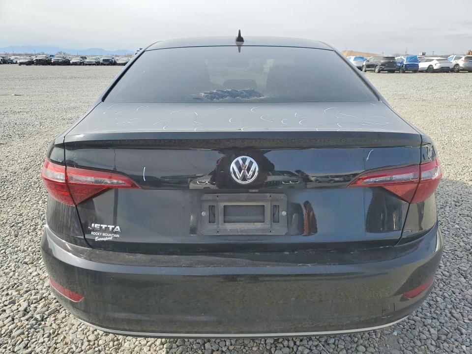 Продажа на аукционе авто 2021 Volkswagen Jetta, vin: 3VWC57BU0MM001656, номер лота: 76839825
