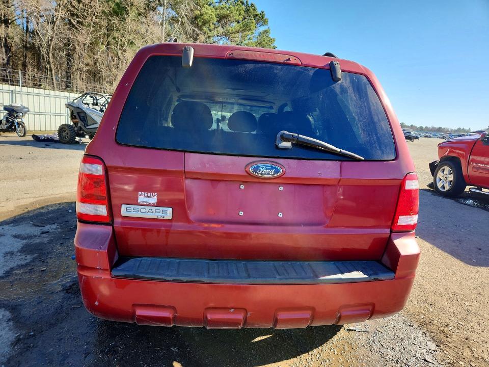 75891775 :رقم المزاد ، 1FMCU03118KB50135 vin ، 2008 Ford Escape Xlt مزاد بيع