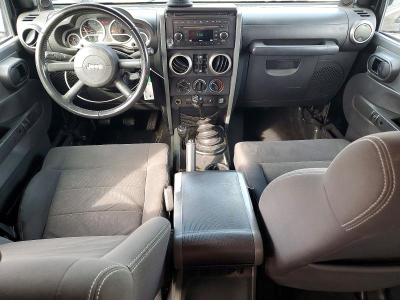 76995435 :رقم المزاد ، 1J4BA3H11AL189479 vin ، 2010 Jeep Wrangler Unlimited مزاد بيع
