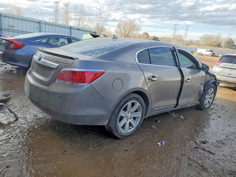 2011 Buick Lacrosse მანქანა იყიდება აუქციონზე, vin: 1G4GC5EC4BF232120, აუქციონის ნომერი: 79030595