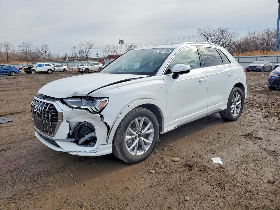 77586665 :رقم المزاد ، WA1DECF37P1113772 vin ، 2023 Audi Q3 مزاد بيع