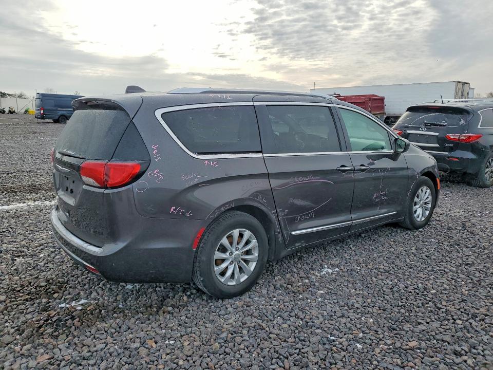 Продаж на аукціоні авто 2019 Chrysler Pacifica, vin: 2C4RC1BG6KR655156, номер лоту: 78461225
