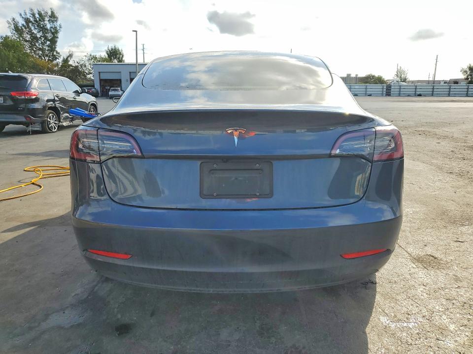 Продаж на аукціоні авто 2023 Tesla Model 3, vin: 5YJ3E1EA7PF383405, номер лоту: 79092785