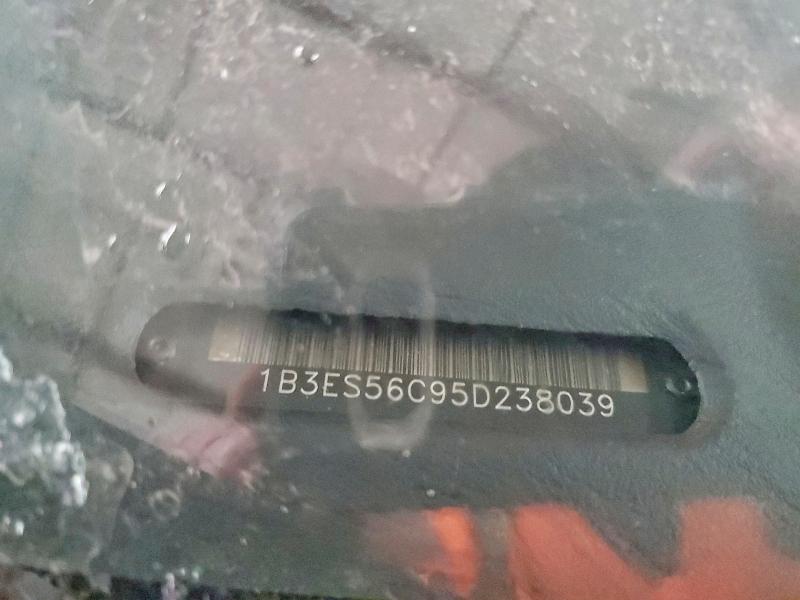 2005 Dodge Neon მანქანა იყიდება აუქციონზე, vin: 1B3ES56C95D238039, აუქციონის ნომერი: 75056655