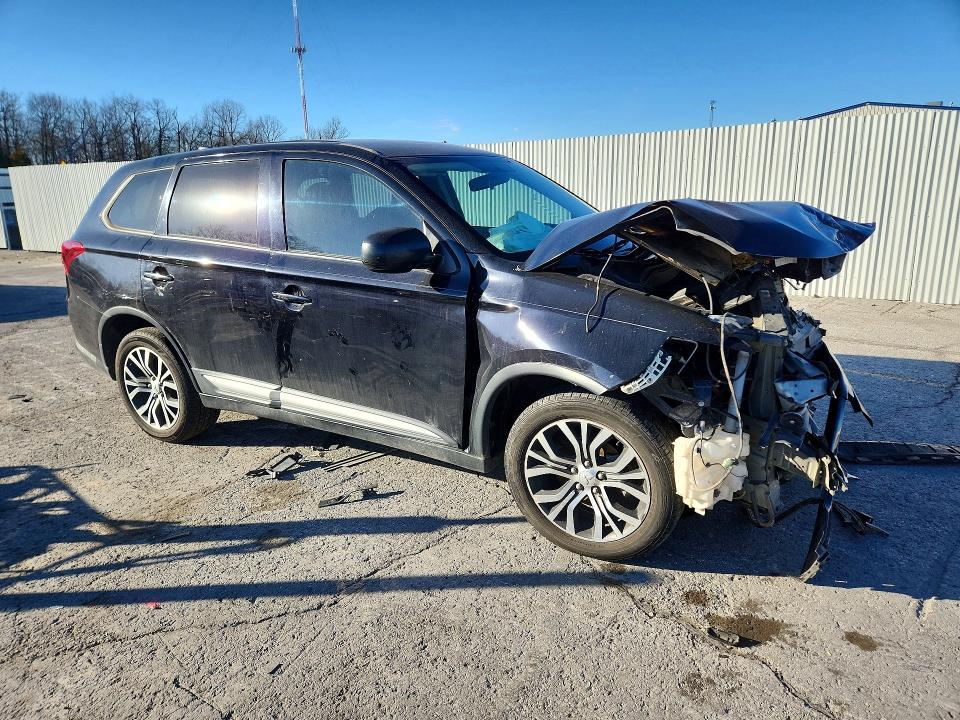 Продаж на аукціоні авто 2018 Mitsubishi Outlander, vin: JA4AD2A37JZ001814, номер лоту: 77206625
