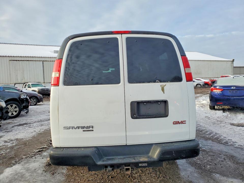 73536475 :رقم المزاد ، 1GJW7PFA2C1174657 vin ، 2012 Gmc Savana مزاد بيع