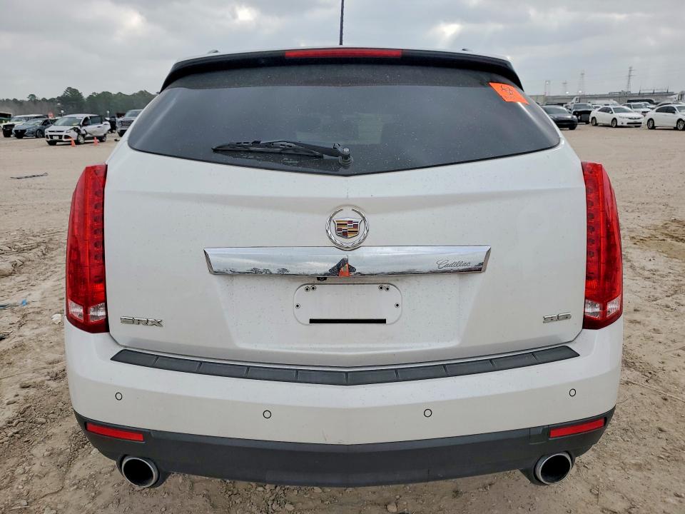 Продаж на аукціоні авто 2015 Cadillac Srx, vin: 3GYFNBE35FS518028, номер лоту: 79200975