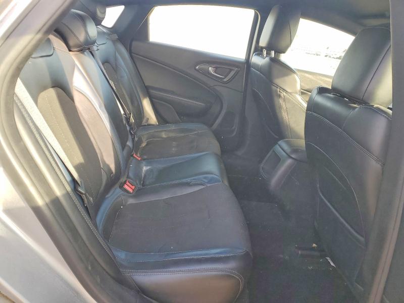 Продажа на аукционе авто 2015 Chrysler 200, vin: 1C3CCCBB5FN669711, номер лота: 74841585