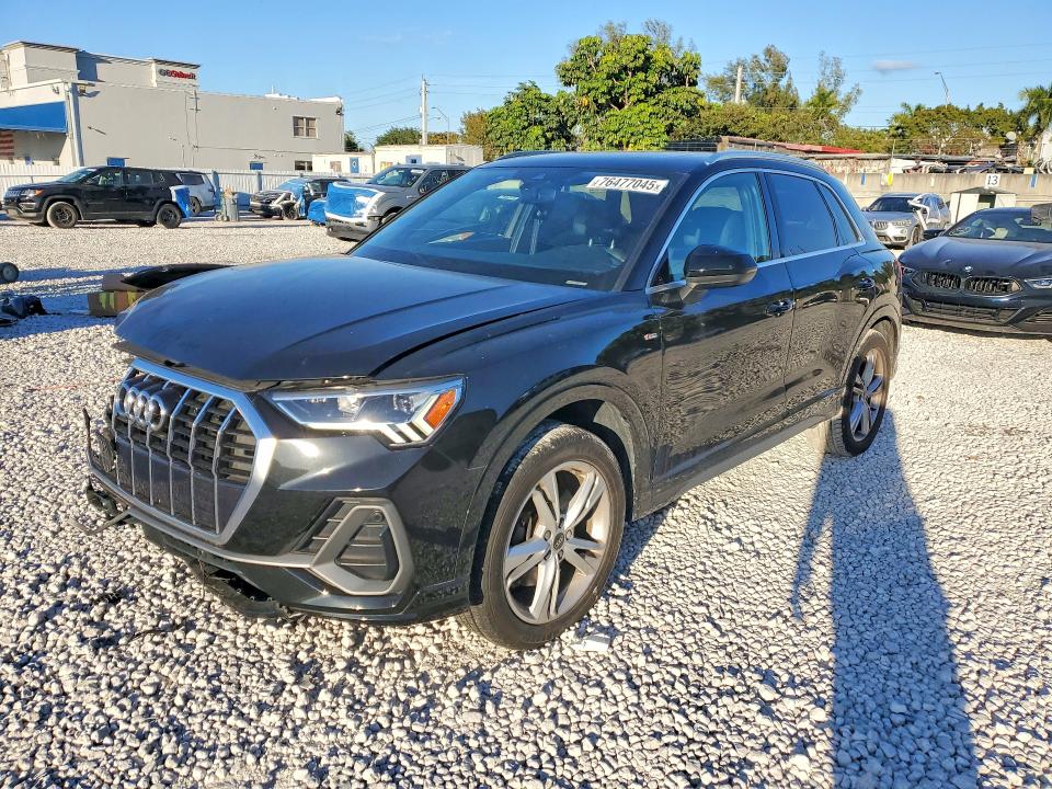 Продаж на аукціоні авто 2022 Audi Q3, vin: WA1EECF38N1033382, номер лоту: 76477045