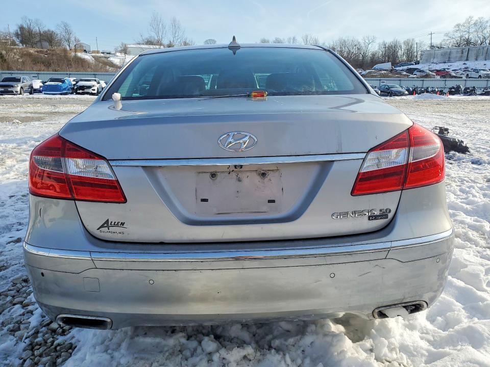 Продажа на аукционе авто 2013 Hyundai Genesis, vin: KMHGC4DH4DU221284, номер лота: 76356015