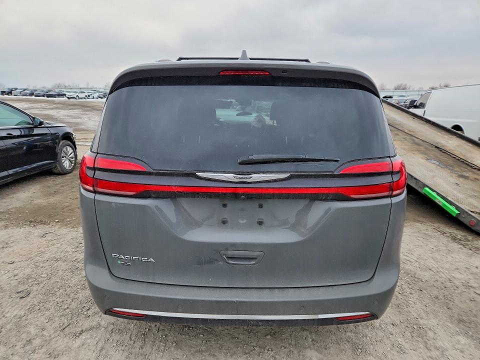 76127325 :رقم المزاد ، 2C4RC1BG2MR588798 vin ، 2021 Chrysler Pacifica مزاد بيع