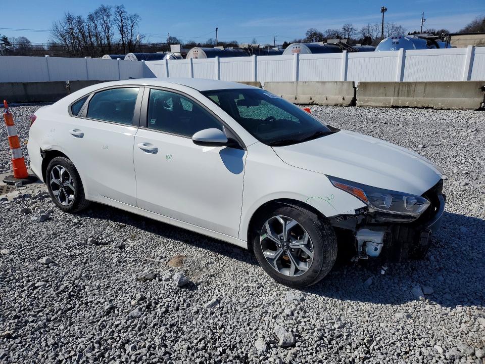 2021 Kia Forte მანქანა იყიდება აუქციონზე, vin: 3KPF24AD2ME279610, აუქციონის ნომერი: 79085085