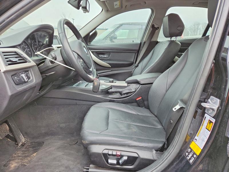 78782675 :رقم المزاد ، WBA8A3C55GK690140 vin ، 2016 Bmw 320 مزاد بيع