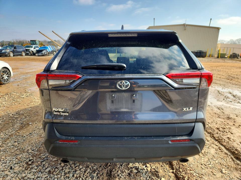 Продажа на аукционе авто 2022 Toyota Rav4, vin: 2T3W1RFV5NW216248, номер лота: 76134815