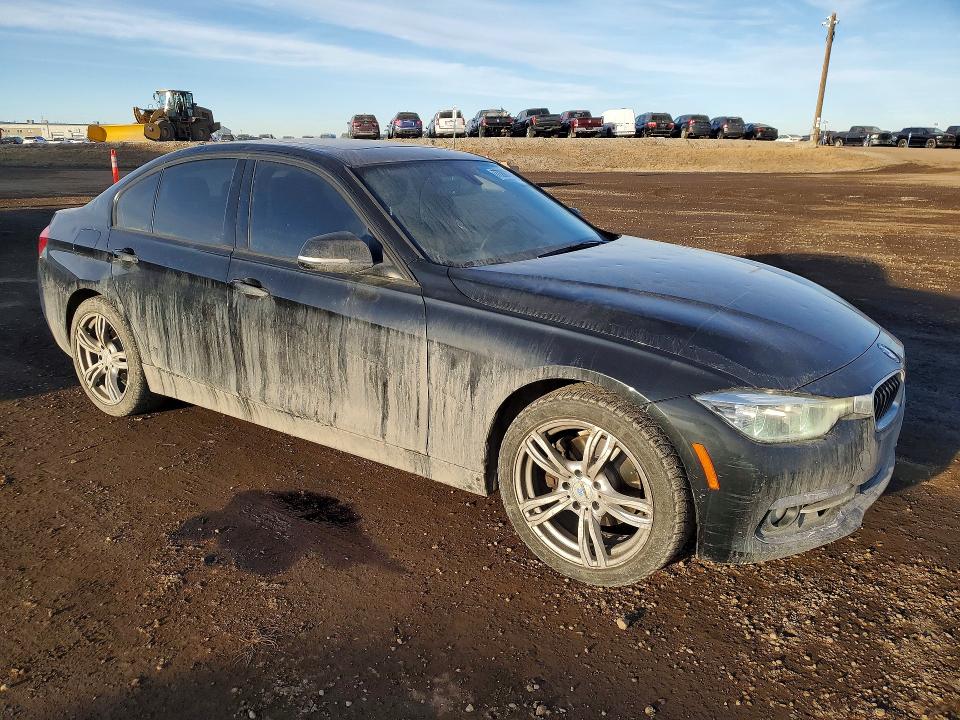 2018 Bmw 330 მანქანა იყიდება აუქციონზე, vin: WBA8D9C50JA614946, აუქციონის ნომერი: 77288935
