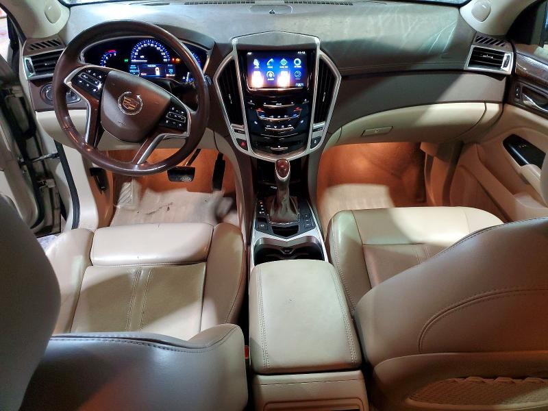 76621235 :رقم المزاد ، 3GYFNBE30FS600068 vin ، 2015 Cadillac Srx مزاد بيع
