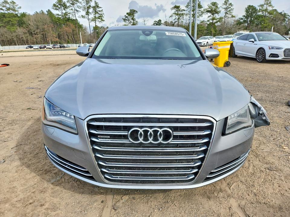 2013 Audi A8 მანქანა იყიდება აუქციონზე, vin: WAUAGAFD7DN030439, აუქციონის ნომერი: 75058575