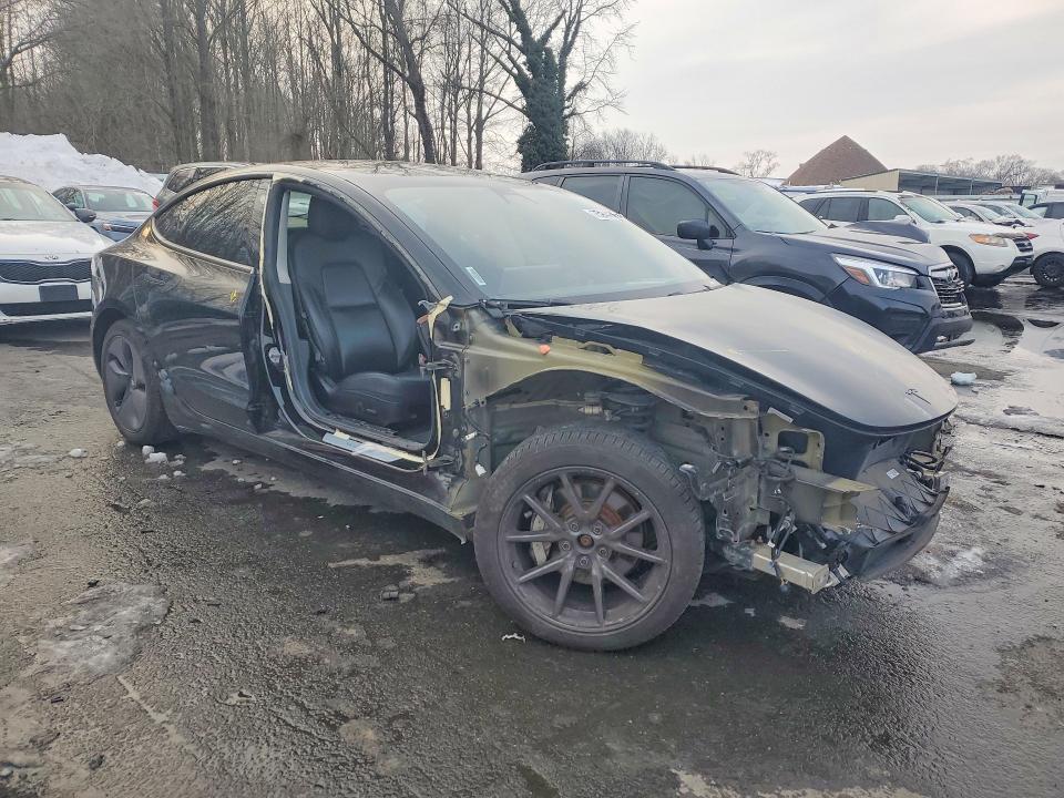 75244665 :رقم المزاد ، 5YJ3E1EB9KF414736 vin ، 2019 Tesla Model 3 مزاد بيع