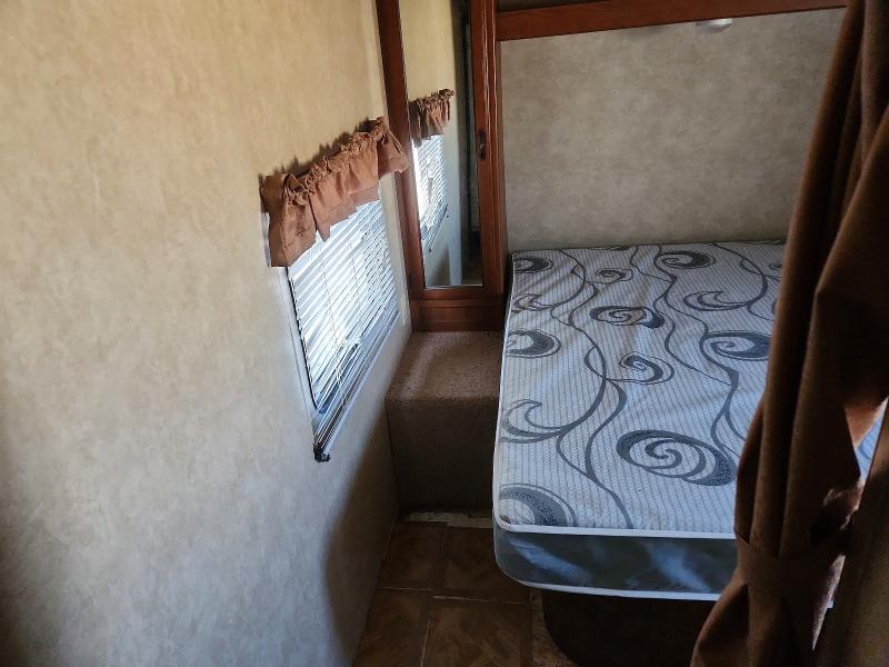Продажа на аукционе авто 2013 Wildwood Wildwood, vin: 4X4TWDY20DC042319, номер лота: 77560685