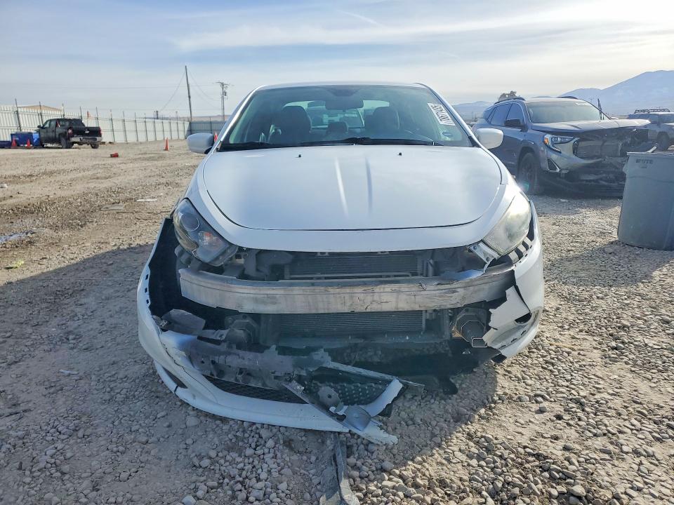 2015 Dodge Dart მანქანა იყიდება აუქციონზე, vin: 1C3CDFBB2FD212407, აუქციონის ნომერი: 78671435