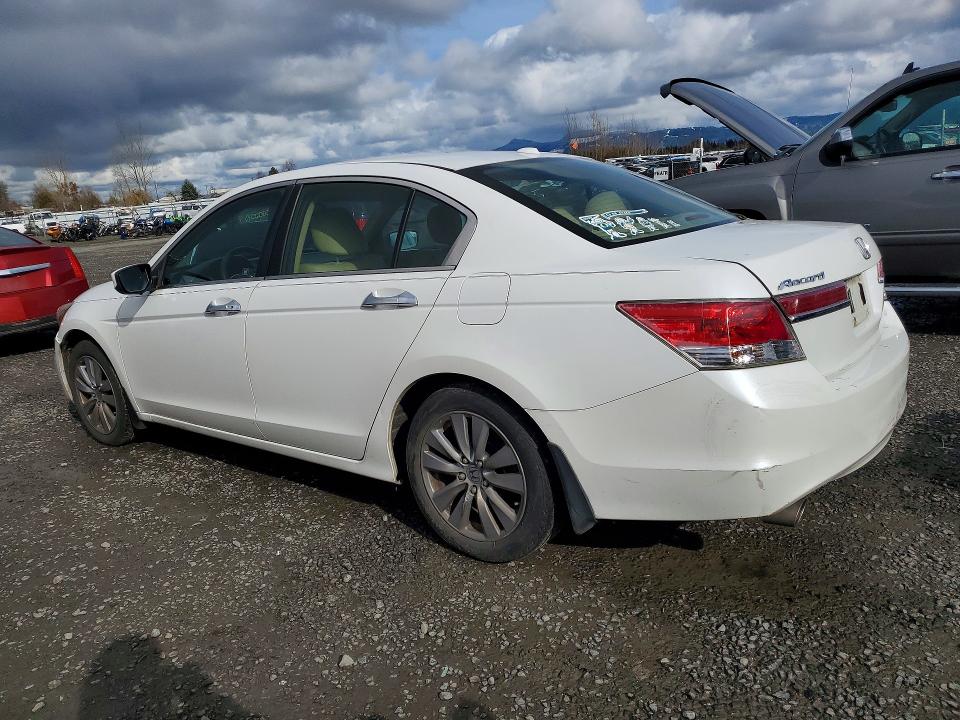 2012 Honda Accord მანქანა იყიდება აუქციონზე, vin: 1HGCP3F81CA038070, აუქციონის ნომერი: 77775155