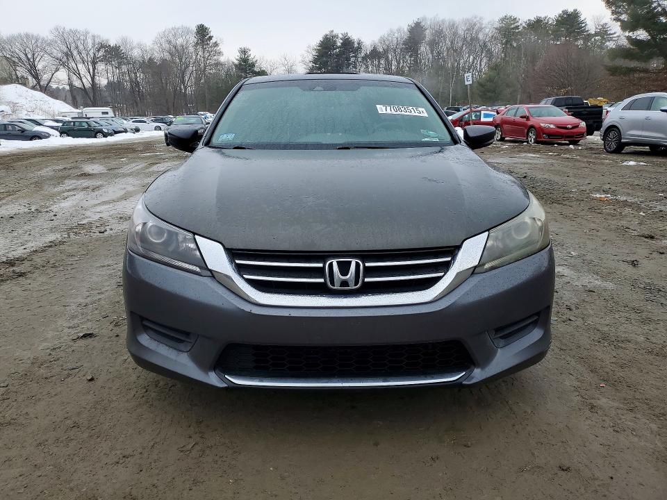 77083515 :رقم المزاد ، 1HGCR2F89DA131067 vin ، 2013 Honda Accord مزاد بيع