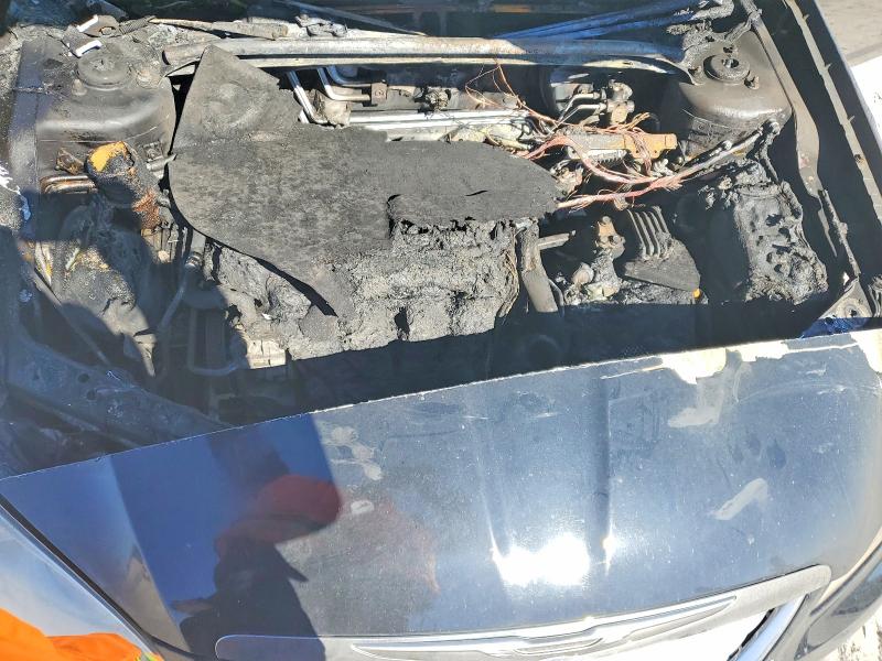 2011 Chrysler 200 მანქანა იყიდება აუქციონზე, vin: 1C3BC1FB1BN606688, აუქციონის ნომერი: 76540885