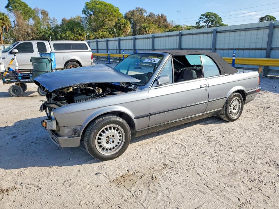 Продажа на аукционе авто 1991 Bmw 318, vin: WBABA7317MEJ11315, номер лота: 77198555