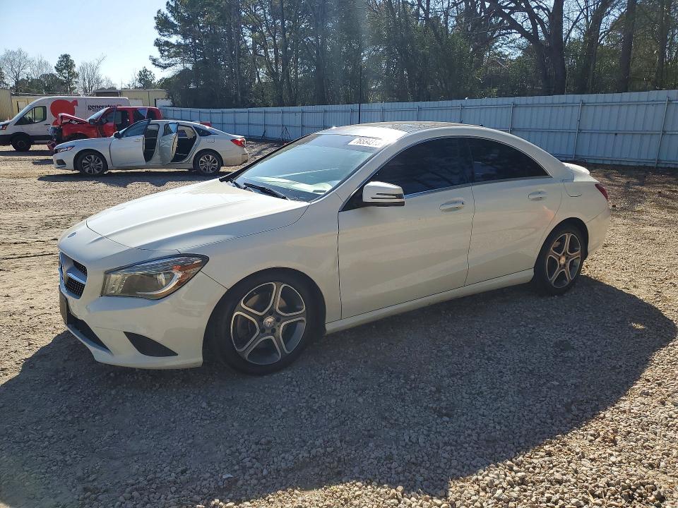Продажа на аукционе авто 2014 Mercedes-benz Cla, vin: WDDSJ4EB8EN104839, номер лота: 48741826