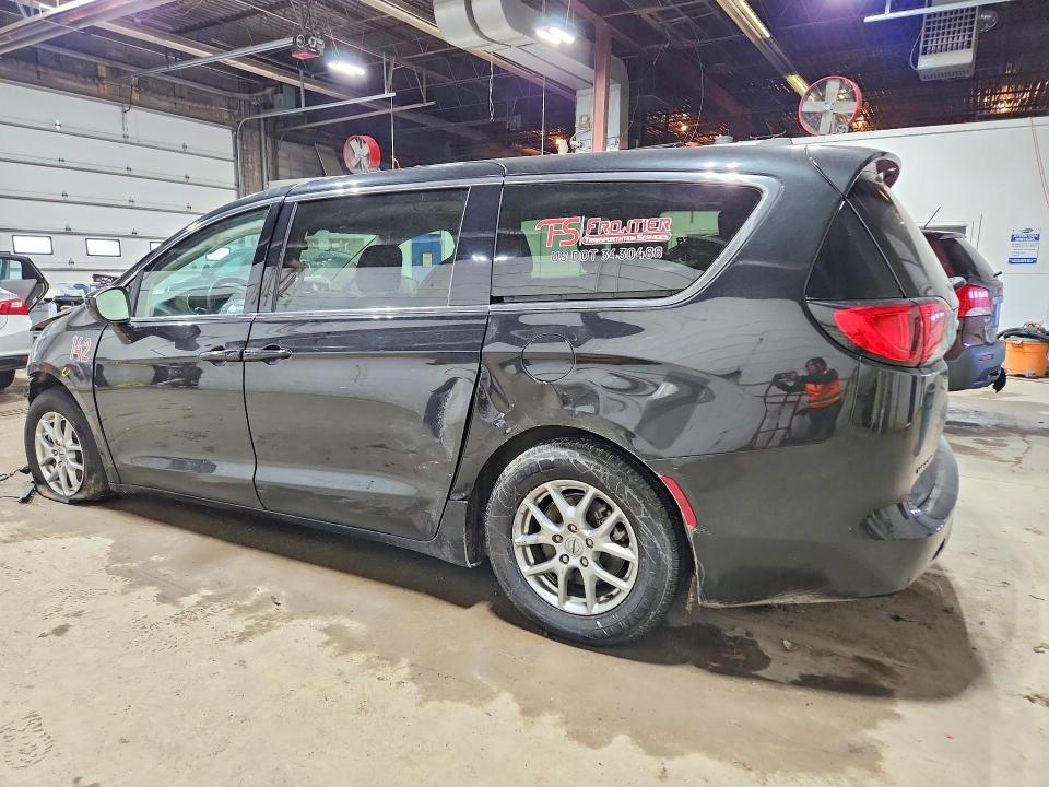2022 Chrysler Voyager მანქანა იყიდება აუქციონზე, vin: 2C4RC1CG8NR208783, აუქციონის ნომერი: 76656045