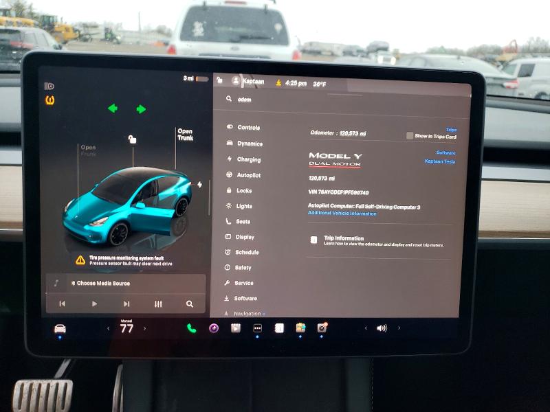 2023 Tesla Model Y მანქანა იყიდება აუქციონზე, vin: 7SAYGDEF1PF596740, აუქციონის ნომერი: 77375205