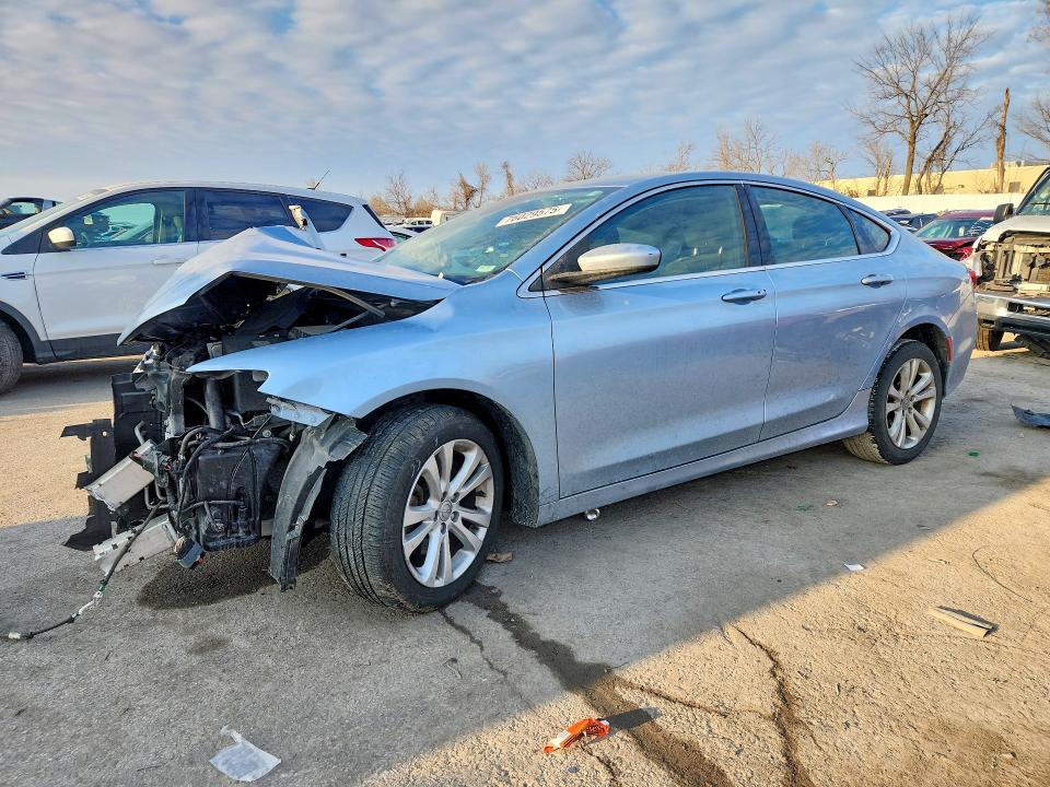 76029575 :رقم المزاد ، 1C3CCCAB4FN715790 vin ، 2015 Chrysler 200 مزاد بيع