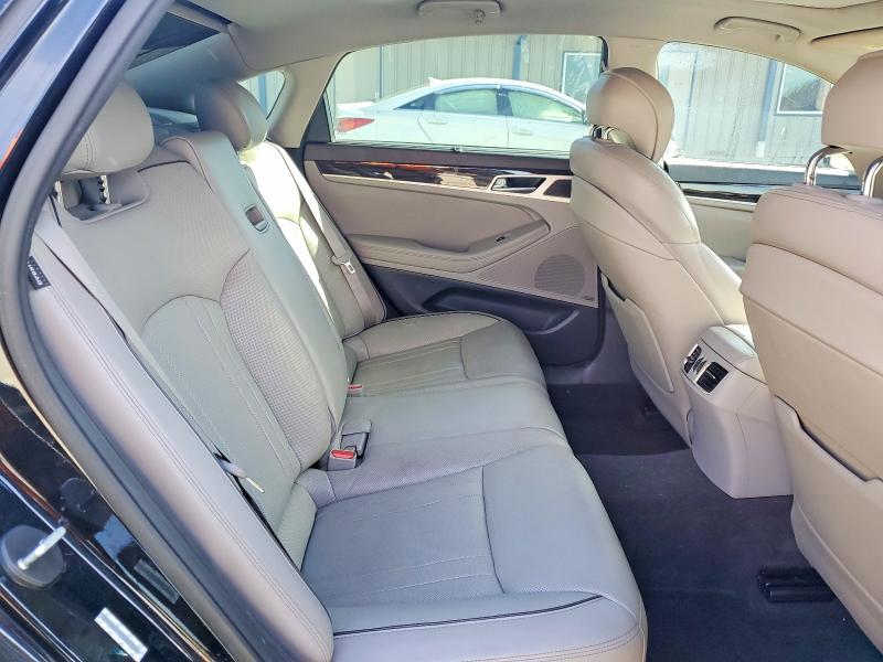 Продаж на аукціоні авто 2015 Hyundai Genesis, vin: KMHGN4JE9FU068540, номер лоту: 77094125