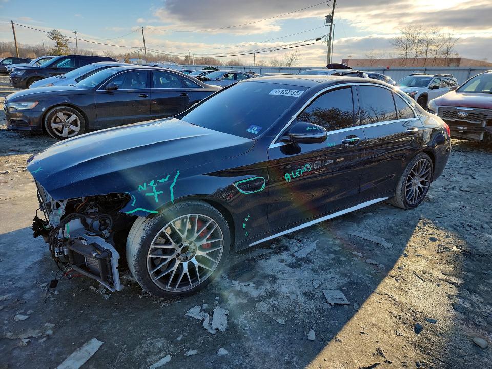 77128185 :رقم المزاد ، 55SWF8HB2GU107672 vin ، 2016 Mercedes-benz C 63 Amg-s مزاد بيع
